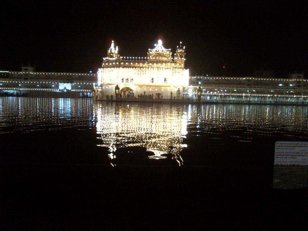 Hotel Darbar View Amritsar Exteriör bild